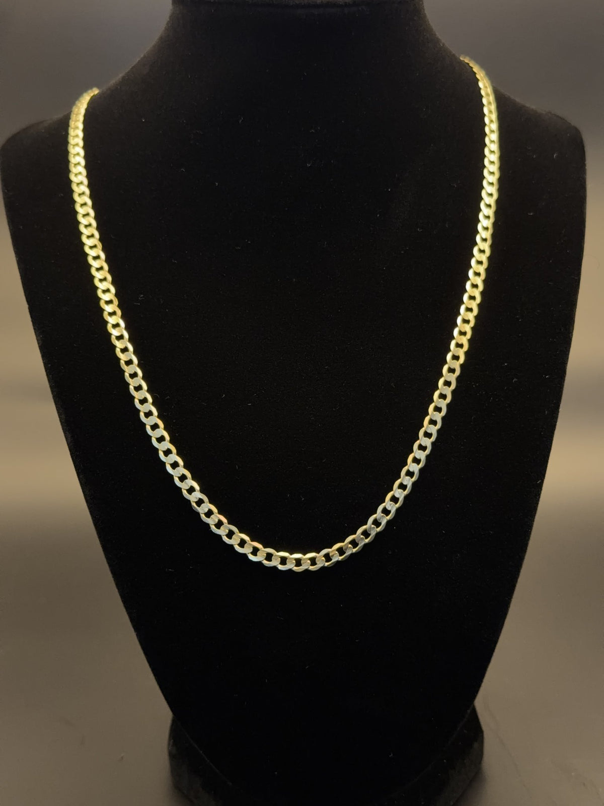 Cadena Cuban Link · Oro — BURIL